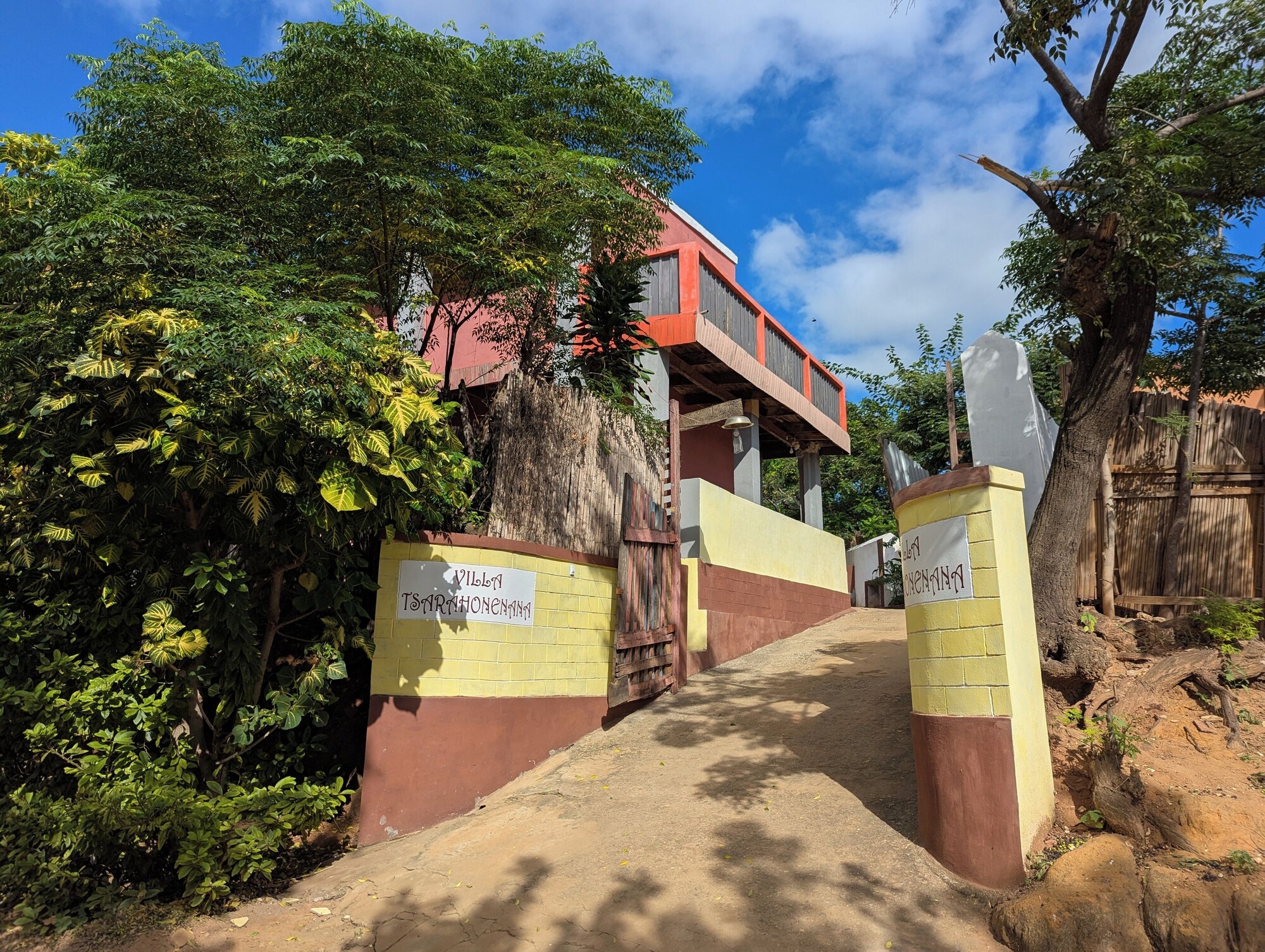 2 Star Hotels