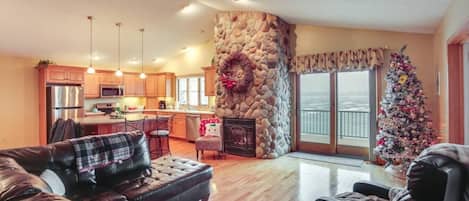 TV, fireplace, table tennis