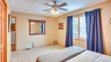 3 chambres, fer et planche Ă repasser, Wi-Fi, draps fournis