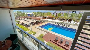 Basic Apartment | Pool | Outdoor pool - Solar Tambaú Luxo - By Almare Flats (João Pessoa)