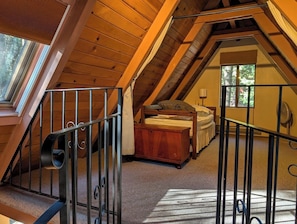 2 bedrooms, desk, free WiFi, bed sheets