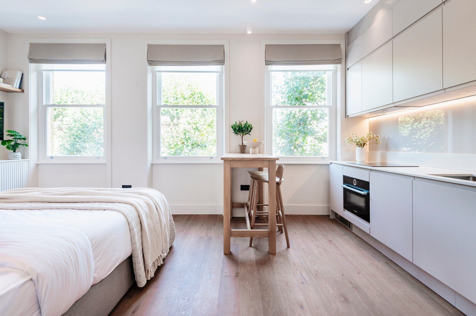 1 bedroom, iron/ironing board, Internet