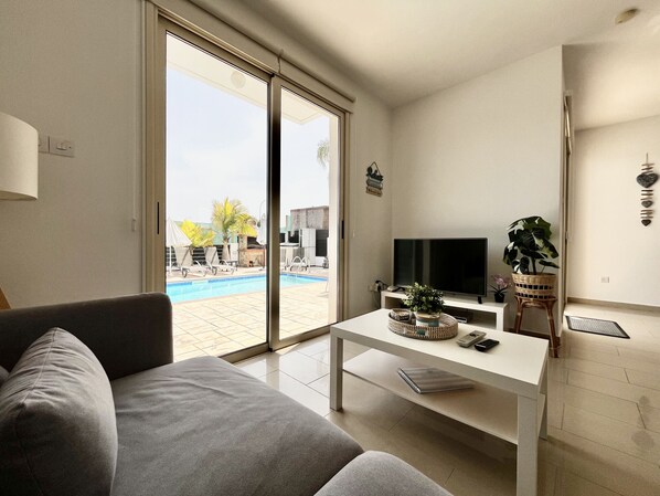 Villa | 3 bedrooms - 65 PRO - Stay Aphrodites Dream Villa (Paralimni)