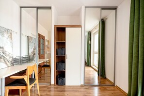 Interior - Poznań Grunwald - 51m2, Balcony - by Rentujemy (Poznań)