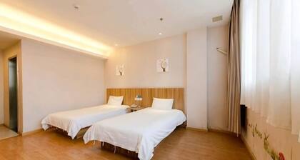 Lin Luo Hotel (Shijiazhuang Time Street)