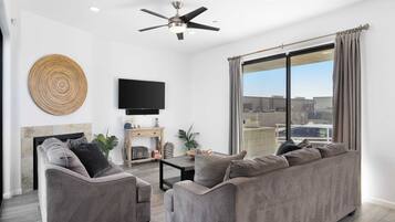 Rumah (2 Bedrooms) | Bagian depan properti