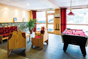 Spielezimmer