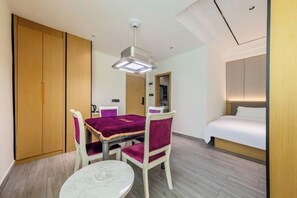 Room - XinzhuXuan Hotel (Haikou Longhu Tianshi Park Shop) (Haikou)