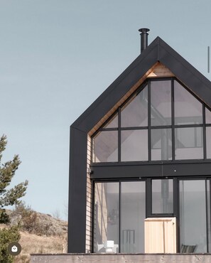 Exterior detail - Atypical chalet in the heart of the Auvergne volcanoes (Saint-Genès-Champespe)