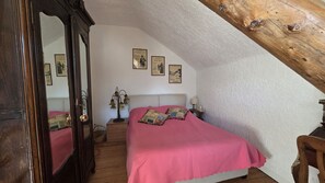 2 bedrooms - Charming T3 in the city center (Briançon)