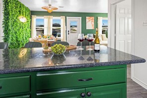 Dining - Views! Beachside home with private deck with soft Water / RO drinking water (Surfside Beach)