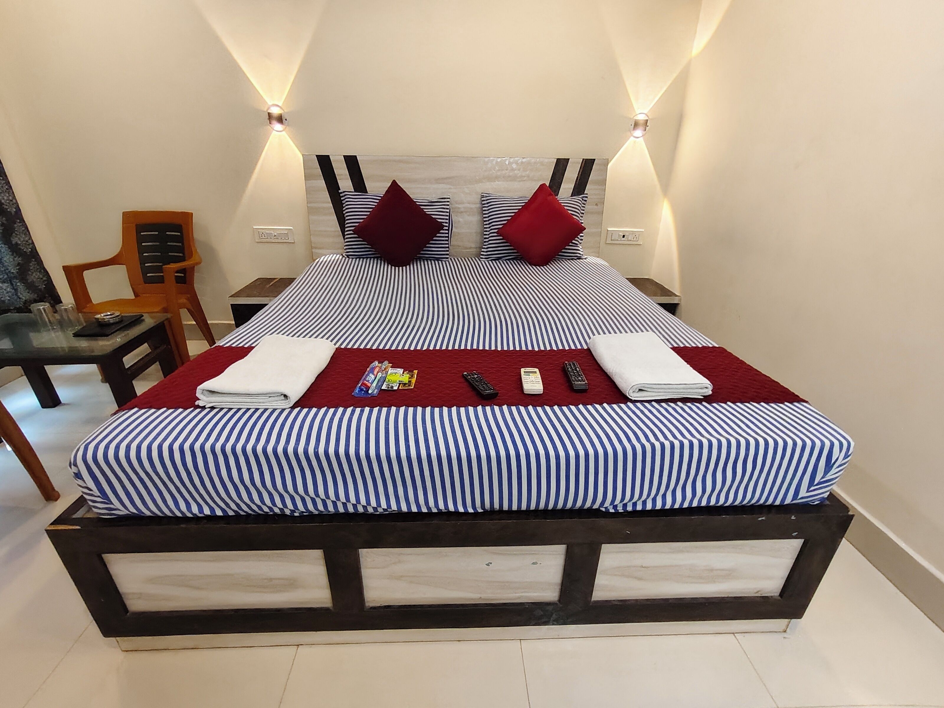 Cottage Basic | Kedap suara dan seprai linen