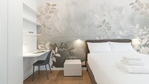 3 chambres, fer et planche Ă repasser, draps fournis