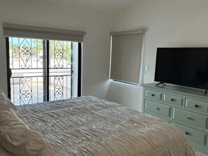 4 bedrooms, iron/ironing board, free WiFi, bed sheets - Beautiful Home w/ 4 Bedrooms and Pool, Casa Jaguar (Puerto Peñasco)