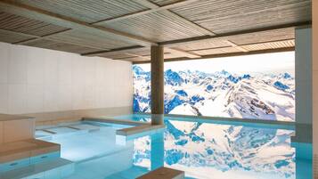 Apartment | Pool