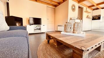 House | Living room