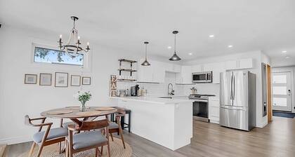 2 bdr Belle River retreat