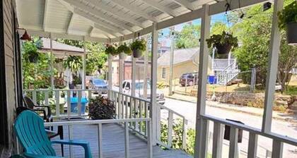 Charming Historic Cabbagetown Home / Atlanta Gem! Close to Atlanta Stadium FIFA!