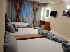 Superior Triple Room | Free WiFi