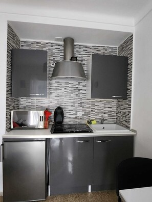 Micro-ondes, plaque de cuisson