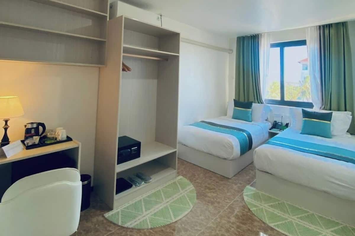 Værelse med 2 enkeltsenge (Garden Small Twin) | Minibar, pengeskab på værelset, individuelt design