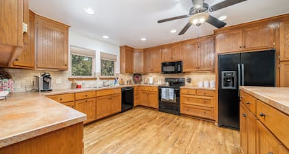 Cabin on 160 Acres - Stocked Ponds, Firepit, Trails - Just 30 minutes from Tulsa