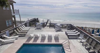"Seas The Day!" Luxe Villa | Pool, Pickleball & Steps to Beach