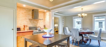 3 Blocks to Lake Ontario: Getaway in Cape Vincent!
