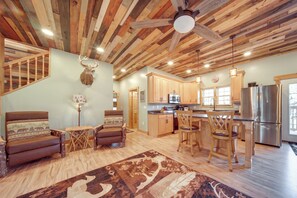 Fridge, microwave, stovetop, coffee/tea maker - Home w/ River View & Game Room in Tidioute! (Tidioute)