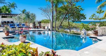 Casa Libelula, this tranquil heaven offers direct beach access.