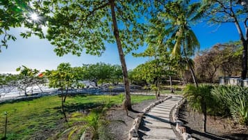 Jardines del alojamiento