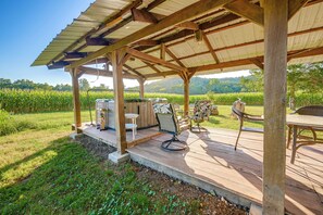 屋外ダイニングエリア