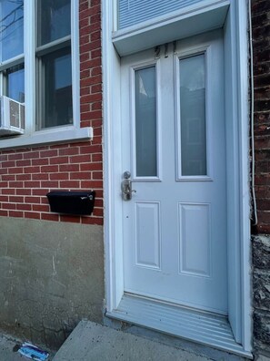 Exterior detail - 5 Mins to Old Quebec: A/C+ Wi-Fi + Pet-Friendly (Québec)