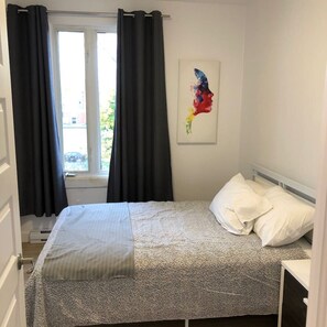 1 bedroom, iron/ironing board, free WiFi, bed sheets