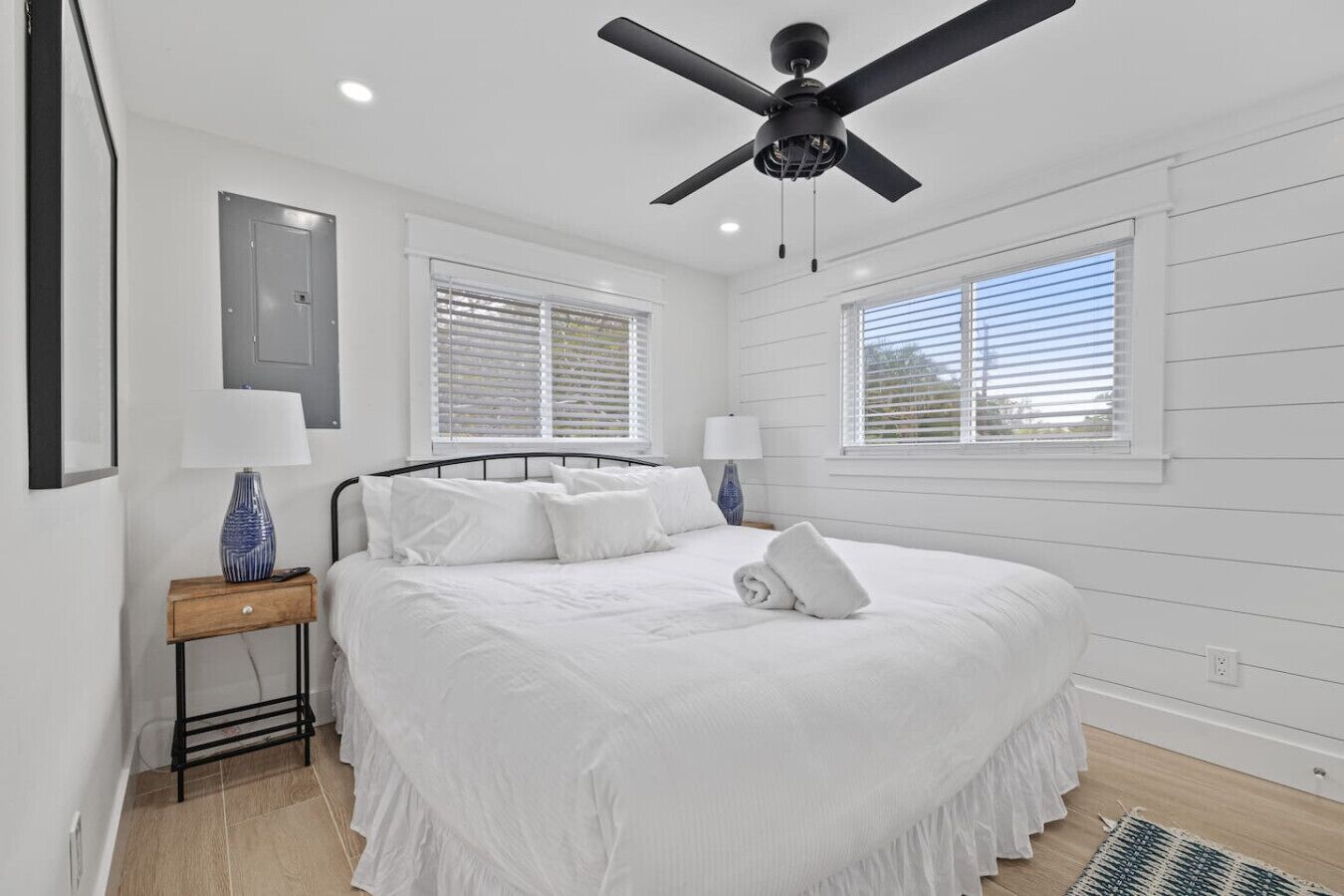 3 slaapkamers, een bureau, een strijkplank/strijkijzer, gratis wifi