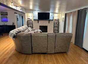 TV connectée, cheminée