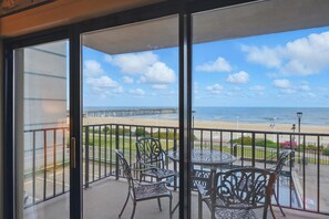 Condo, balcon, vue sur la plage | Vue sur la plage ou l’océan