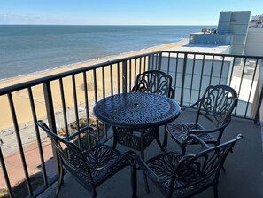 Condo, balcon, vue sur la plage | Vue du balcon