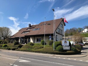 Exterior - Landgasthof zum Zimmermann (Rapperswil-Jona)