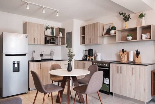 3 bed in trendy area