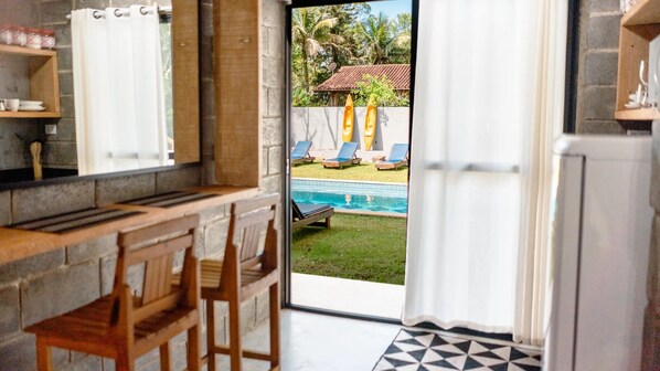 Traditional Room | Laptop workspace, free WiFi - BoraMar (Caraguatatuba)