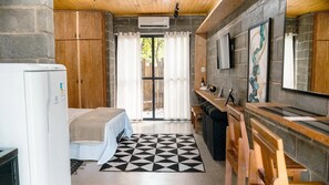 Traditional Room | Laptop workspace, free WiFi - BoraMar (Caraguatatuba)