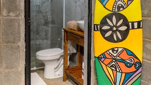 Shower, towels, toilet paper