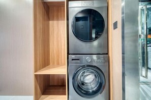 Laundry room - JJ Hotel (Shanghai Nanxiang Guyi Garden Branch) (Shanghai)