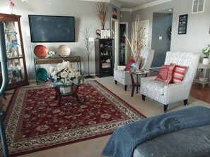 Interior - Beautiful 3BR, 3.5BA, Near UnderArmour Performance Center and hospitals (Westminster)