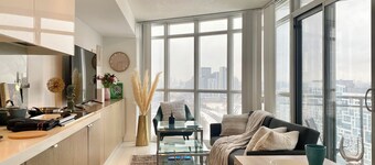 The Pearl Waterfront Estate
