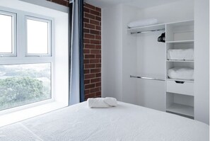 3 bedrooms, WiFi