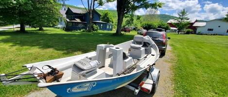 Maison, salle de bains privée, vue fleuve (Equinunk) | Extérieur