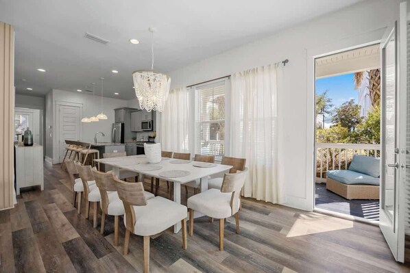 Dining room - Dream Home Steps from Emerald Beach (Santa Rosa Beach)