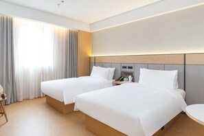 Unclassified image, 3 of 17, button - Huamin Hotel (Huashan Hospital Hotel Jiangsu Road Shanghai) (Shanghai)